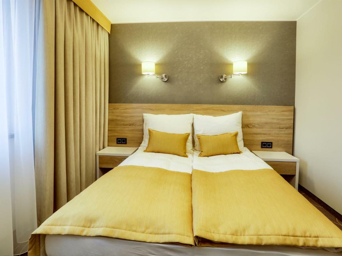 Antek Hotel